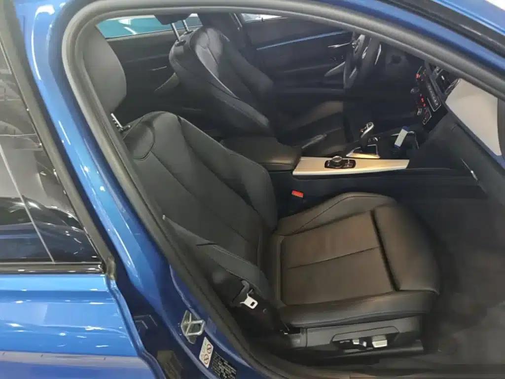 2019 BMW 3 Series 320i M Sport Package — миниатюра 25