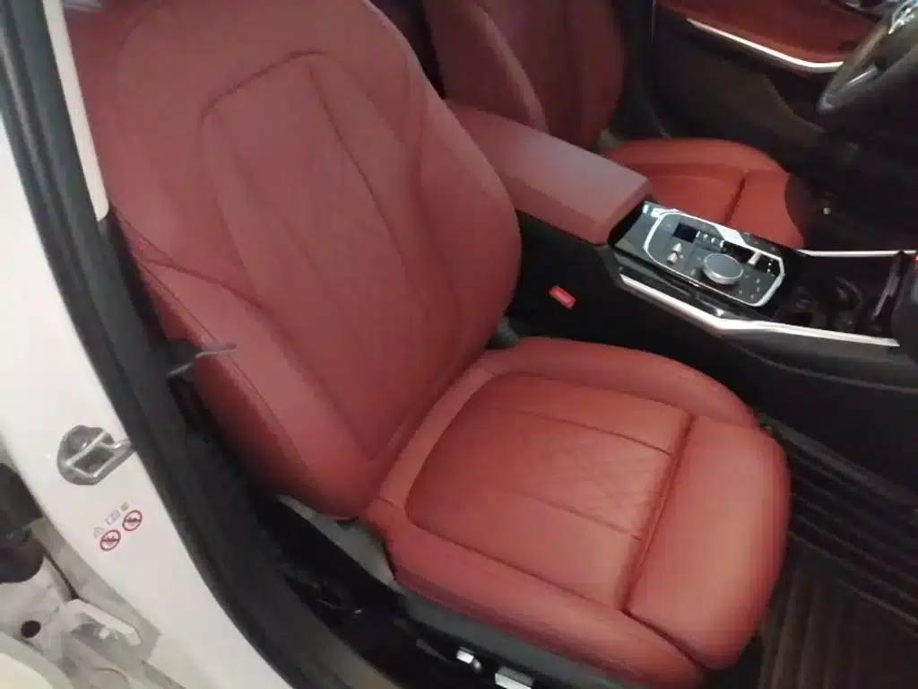 2023 BMW 3 Series 320Li M Sport Package — миниатюра 25