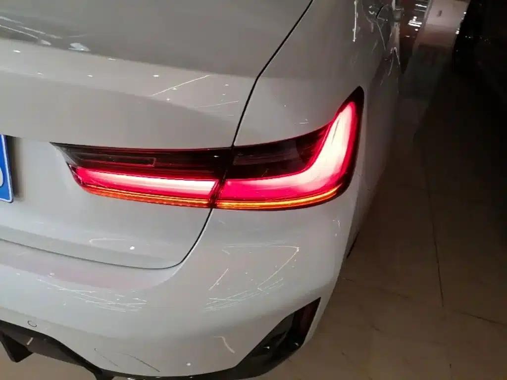 2023 BMW 3 Series 320Li M Sport Package — миниатюра 8