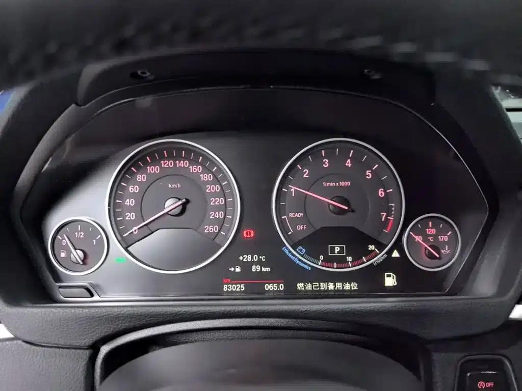 BMW 3 Series 2018 320Li Fashion Edition — миниатюра 12