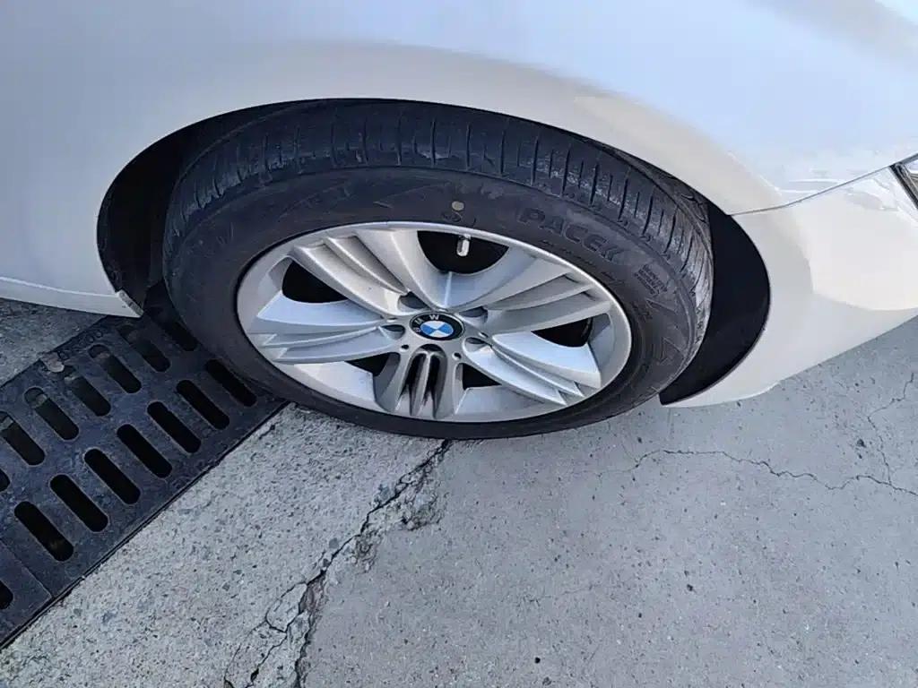 2017 BMW 3 Series 320Li Fashion Edition — миниатюра 14
