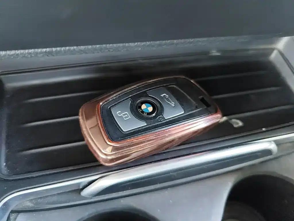2017 BMW 3 Series 320Li Fashion Edition — миниатюра 15