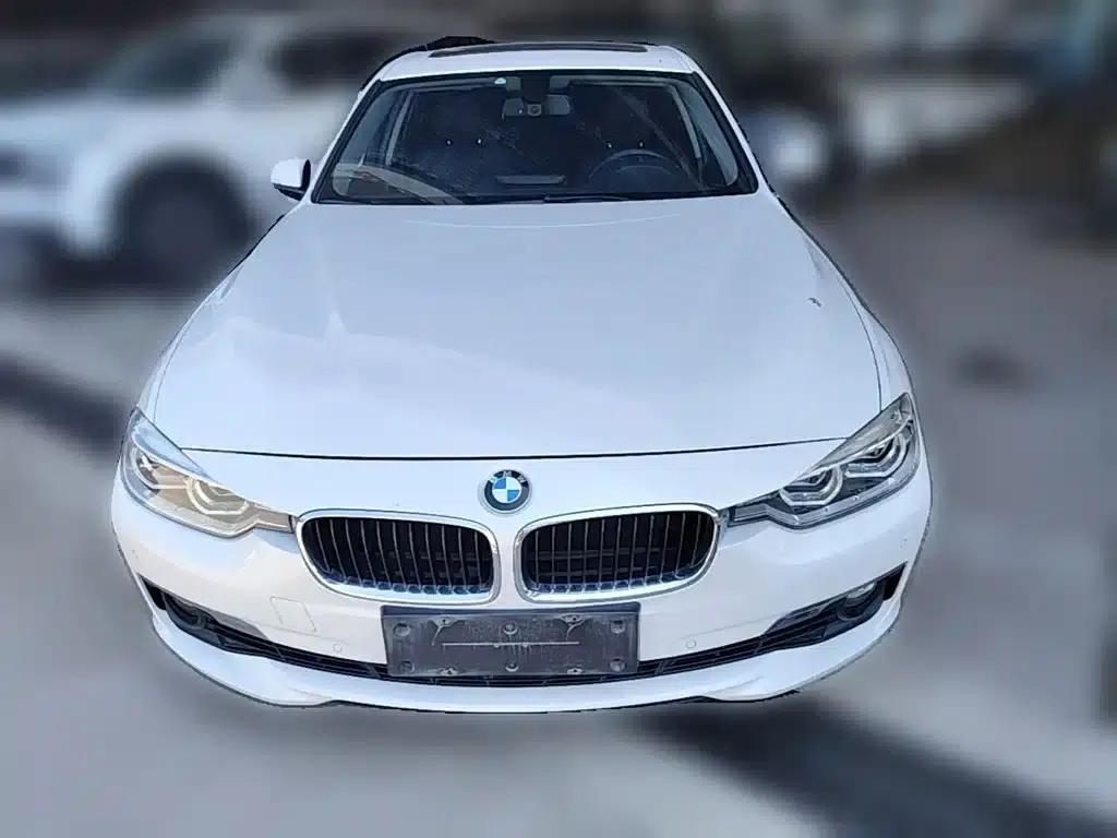 2017 BMW 3 Series 320Li Fashion Edition — миниатюра 5