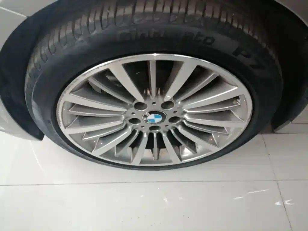 BMW 3 Series 2019 320Li xDrive Fashion Edition — миниатюра 23
