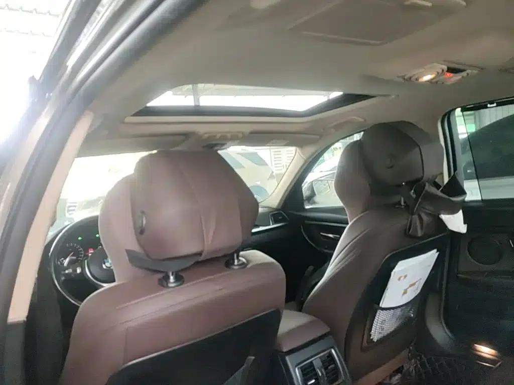 2018 BMW 3 Series 320Li Leading M Sport Package — миниатюра 18