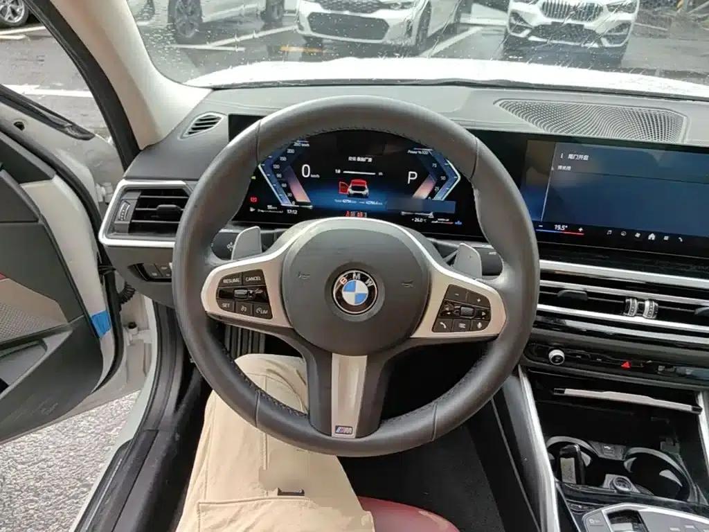 2024 BMW 3 Series 320Li M Sport Package — миниатюра 11