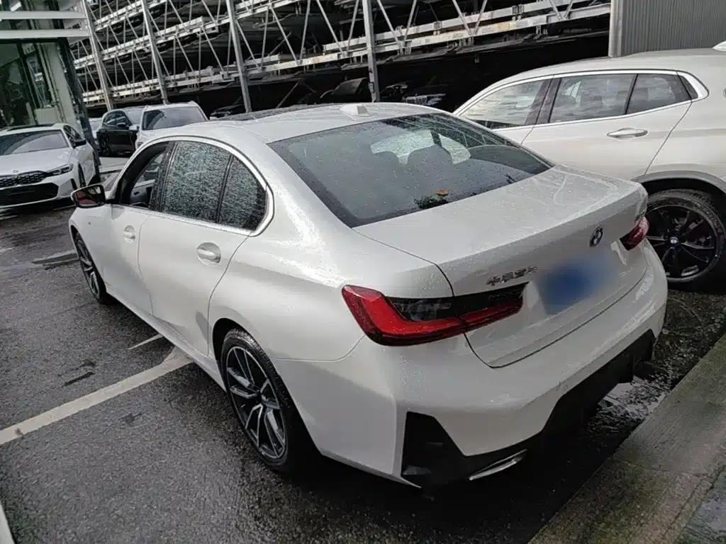 2024 BMW 3 Series 320Li M Sport Package — миниатюра 5