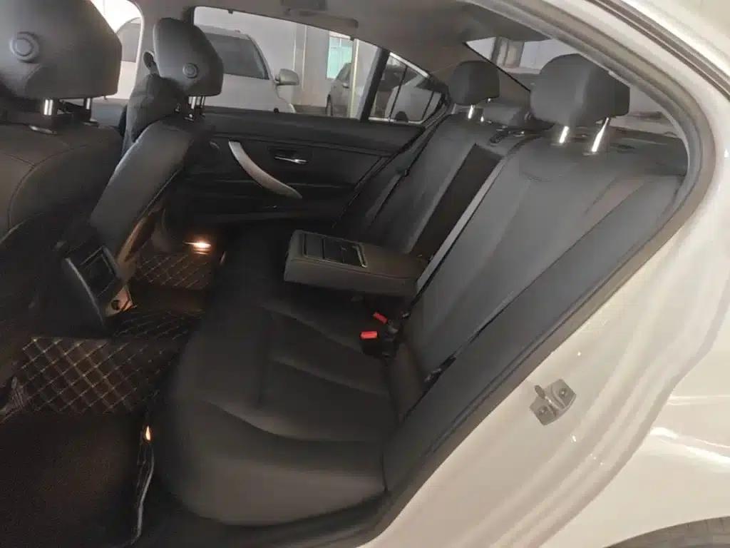 BMW 3 Series 2015 316Li Fashion Edition — миниатюра 17
