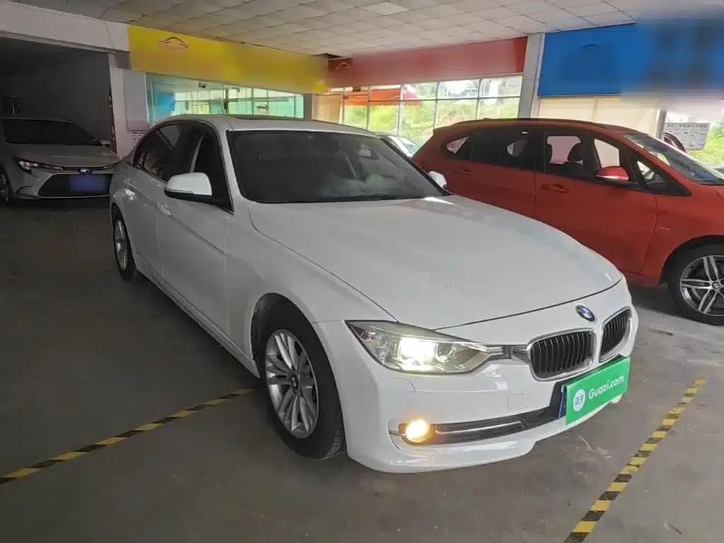 BMW 3 Series 2015 316Li Fashion Edition — миниатюра 4