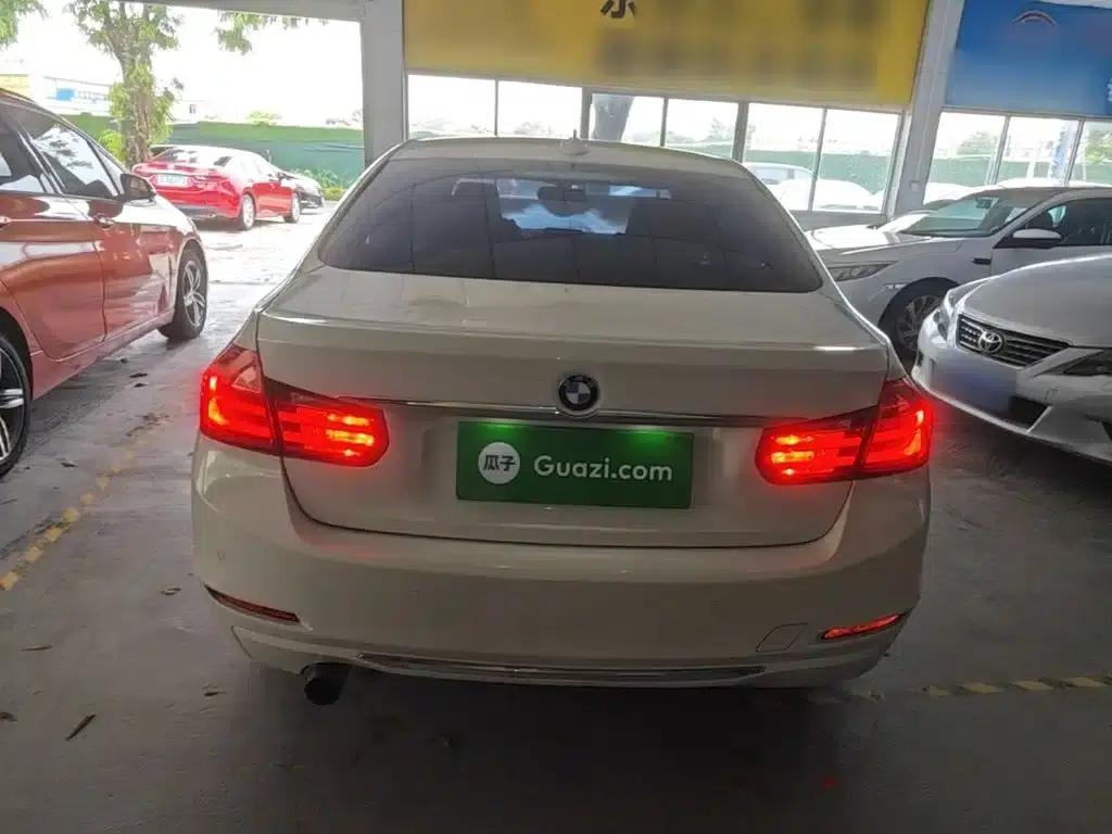 BMW 3 Series 2015 316Li Fashion Edition — миниатюра 6