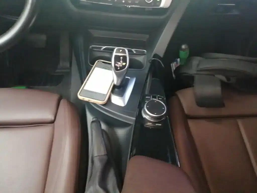 2019 BMW 3 Series 320Li M Sport Package — миниатюра 14