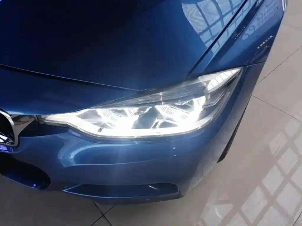 2019 BMW 3 Series 320Li M Sport Package — миниатюра 24