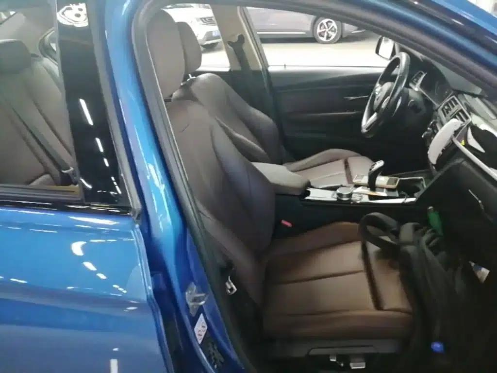 2019 BMW 3 Series 320Li M Sport Package — миниатюра 25