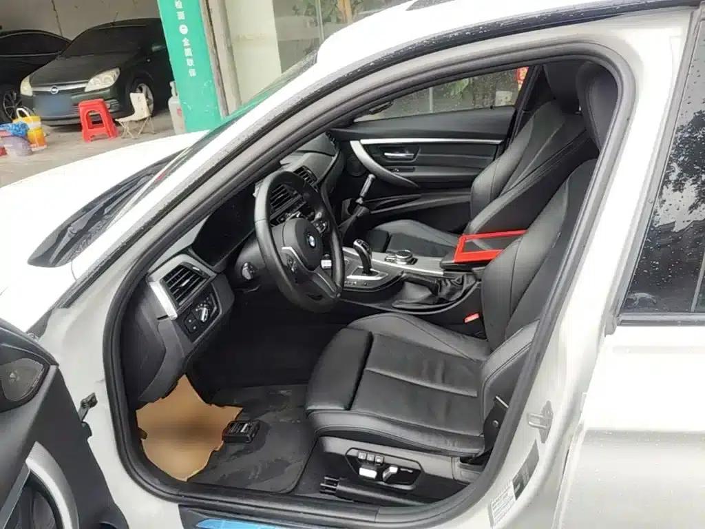 2019 BMW 3 Series 320i M Sport Shadow Edition — миниатюра 15