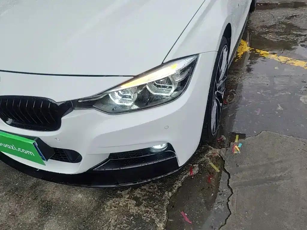 2019 BMW 3 Series 320i M Sport Shadow Edition — миниатюра 24