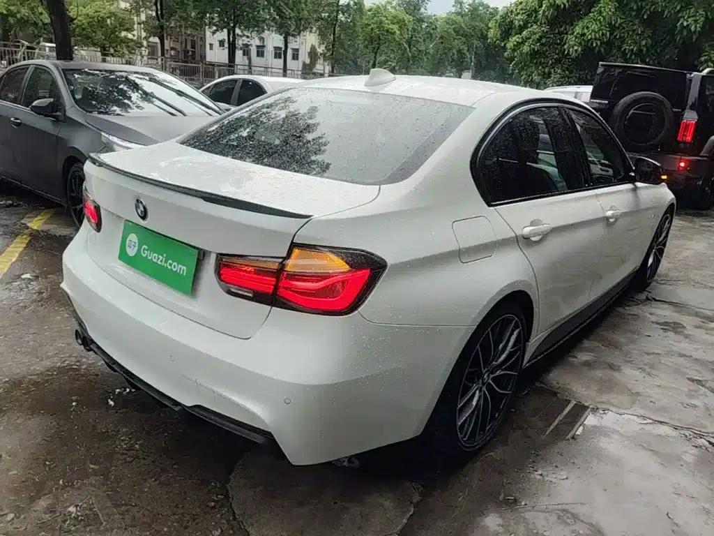 2019 BMW 3 Series 320i M Sport Shadow Edition — миниатюра 7