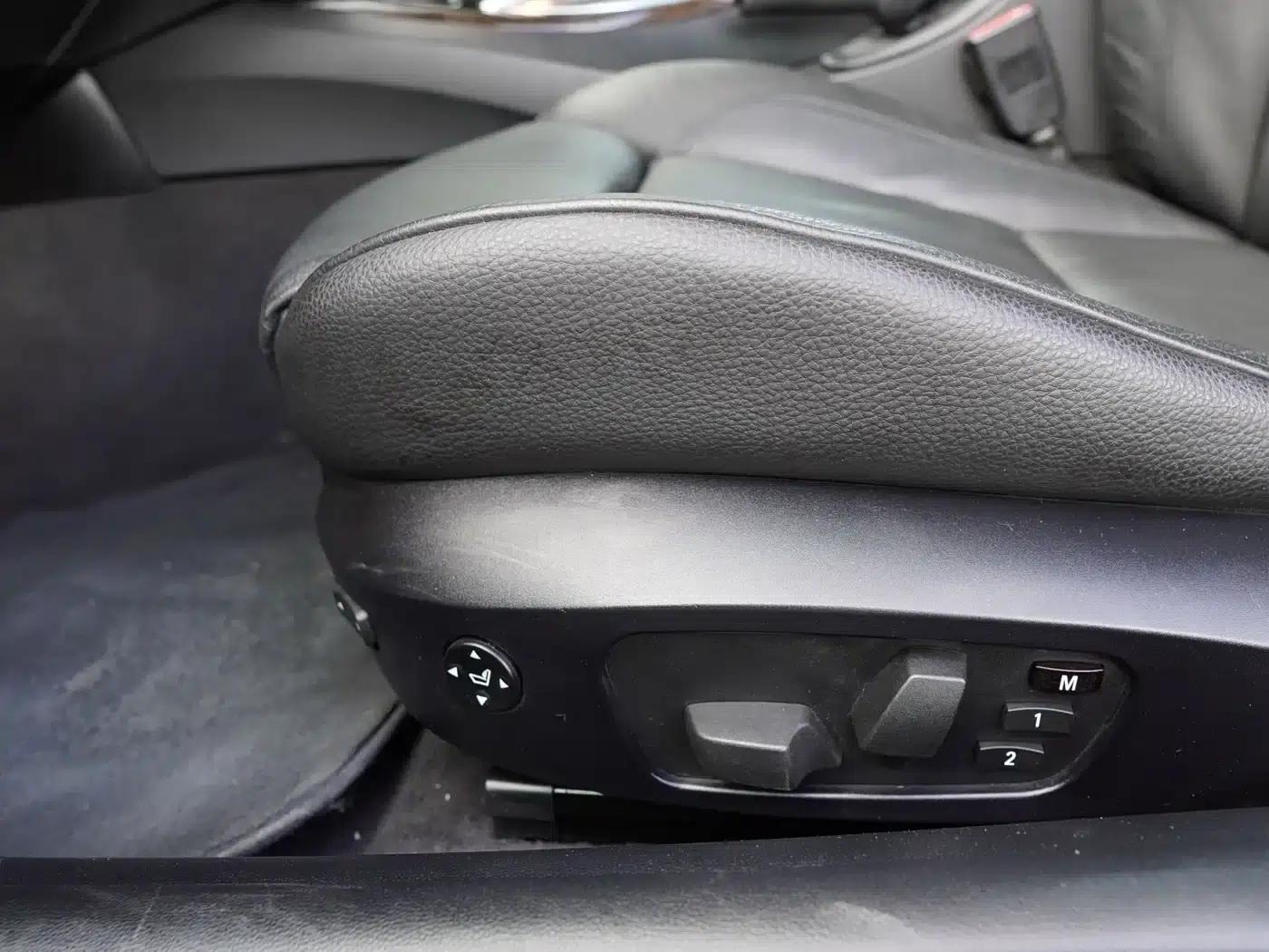 2011 BMW 3 Series 335i Coupe (Imported) — миниатюра 22