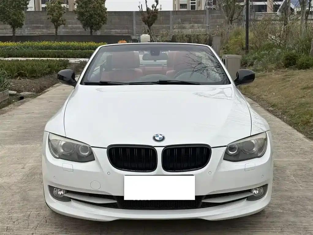 2011 BMW 3 Series Imported 330i Convertible Coupe — миниатюра 2