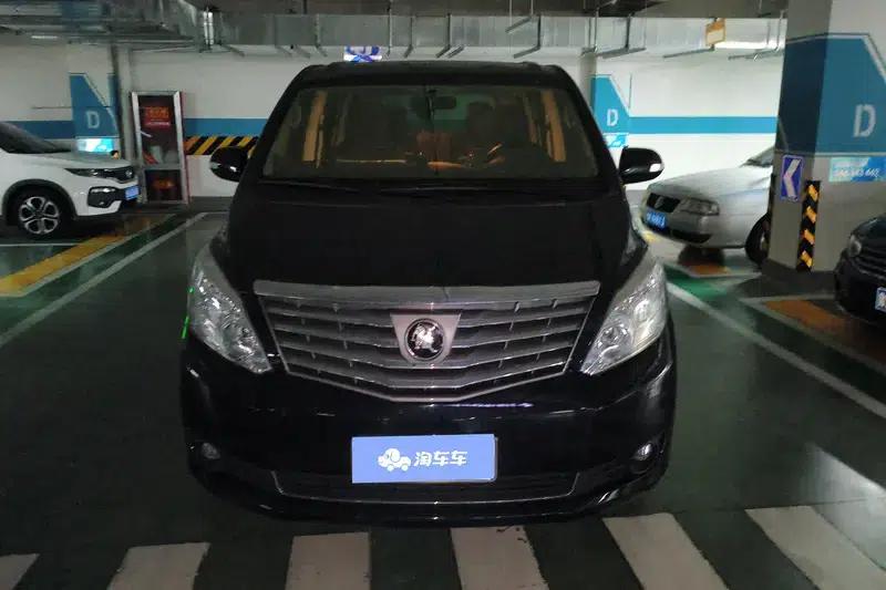 Lingzhi PLUS 2022 Touring Edition 2.0L Manual Comfort 7-Seater — миниатюра 2