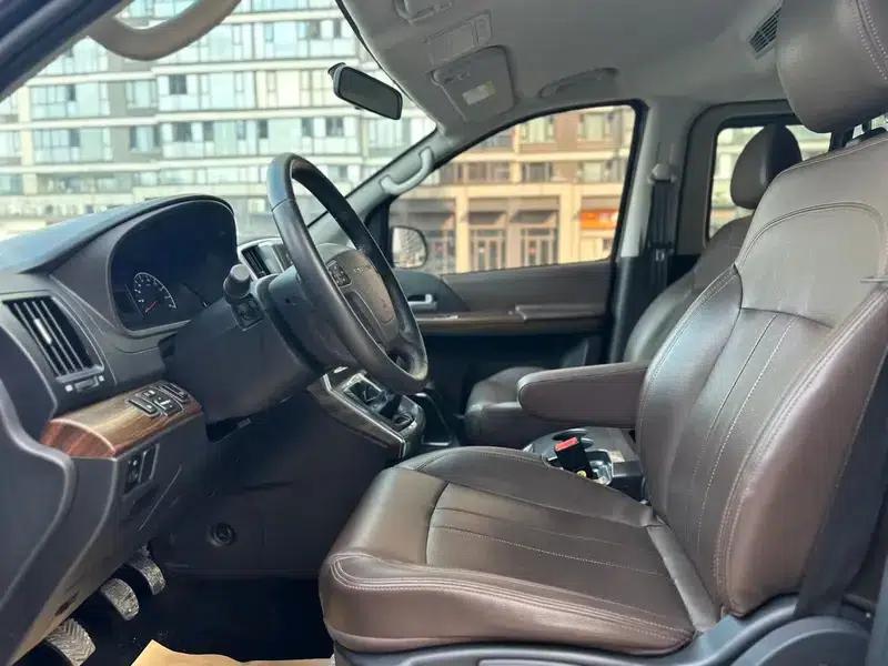 Lingzhi PLUS 2021 Commercial Edition 2.0L Manual Standard 7-Seater — миниатюра 9