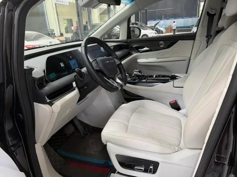 Xinghai V9 2026 1.5TD Enjoy Series 200km Luxury — миниатюра 7