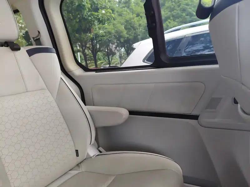 Fengxing M7 2022 Leading Edition 2.0T Automatic Marquis Version — миниатюра 17