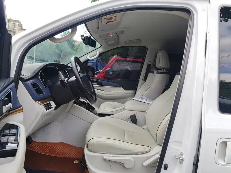 Fengxing M7 2022 Leading Edition 2.0T Automatic Marquis Version — миниатюра 7