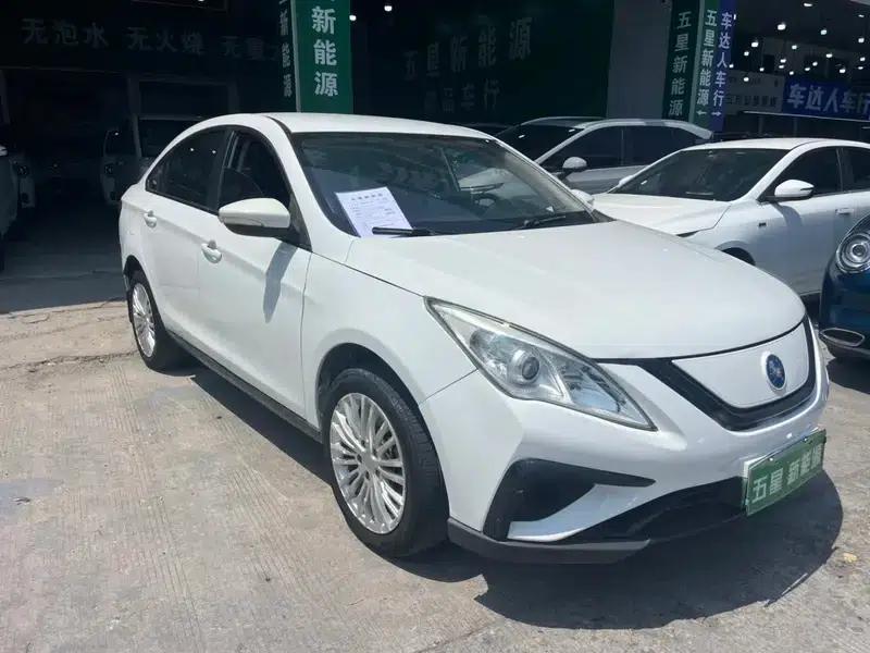 Fengxing S50 EV 2021 Luxury Edition — миниатюра 3
