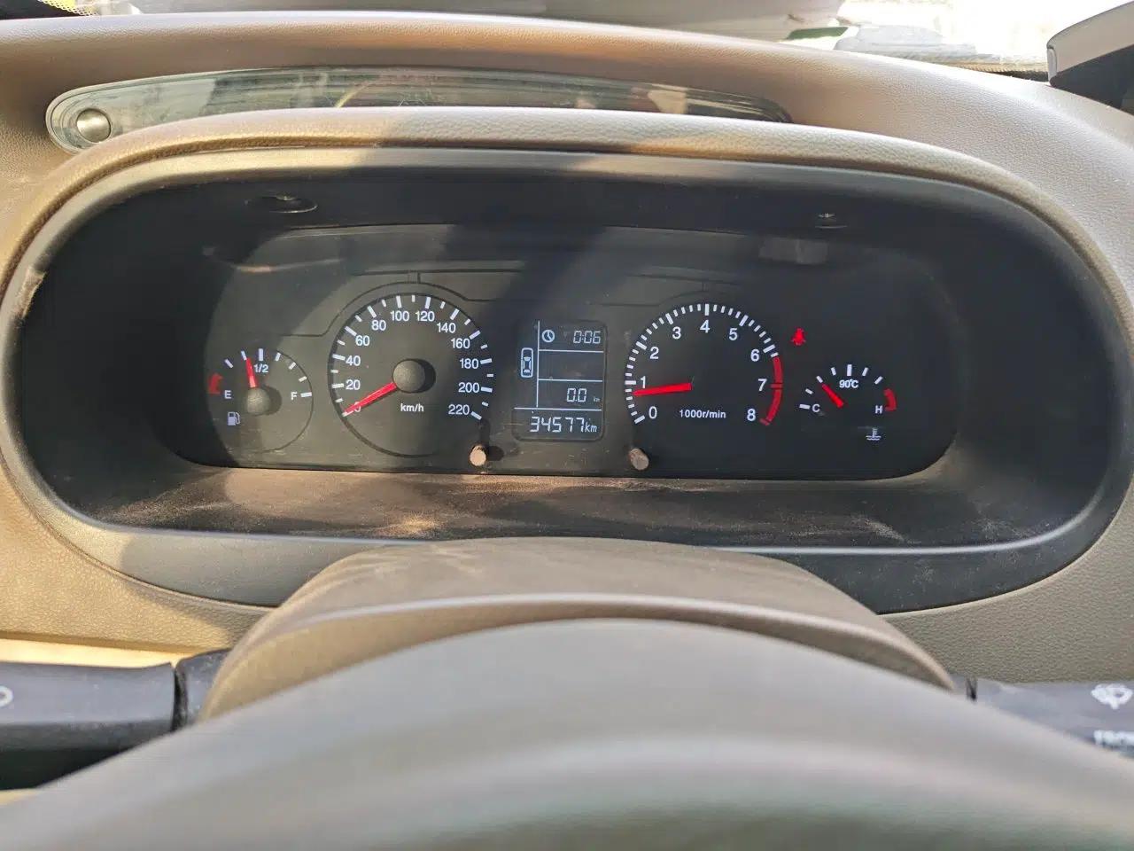 Chery Fengyun 2 2010 Hatchback 1.5L Ambition Model — миниатюра 11