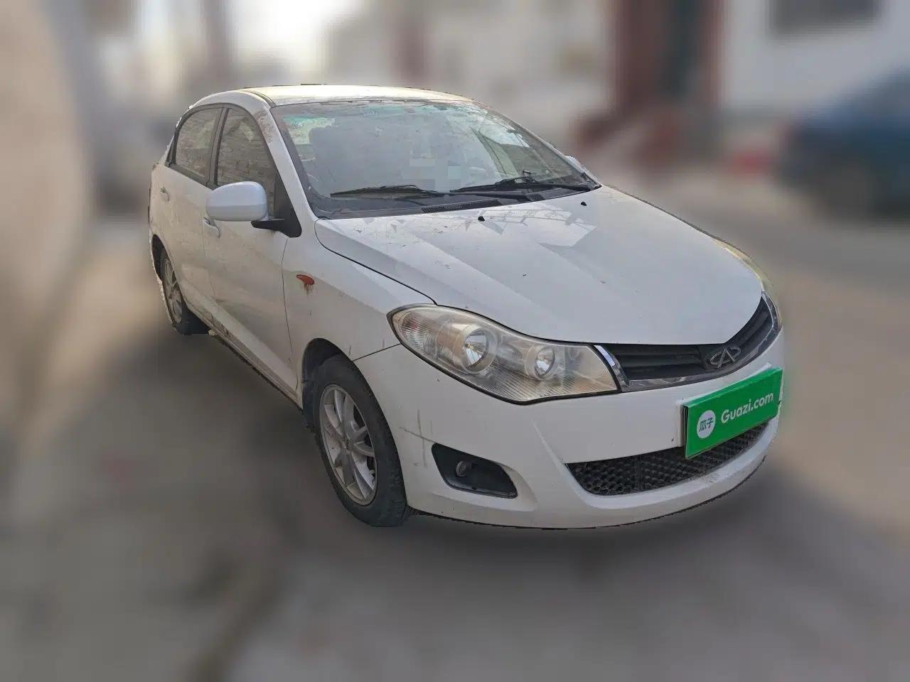 Chery Fengyun 2 2010 Hatchback 1.5L Ambition Model — миниатюра 3