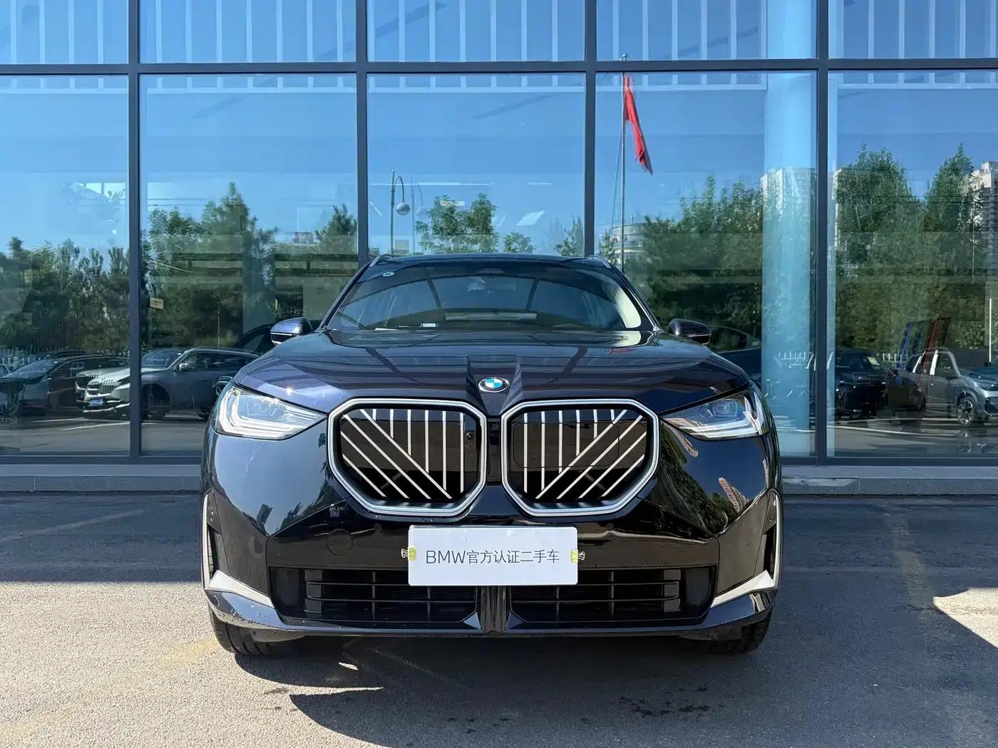 BMW X3 2025 xDrive30L Leading Edition M Sport Package — миниатюра 2