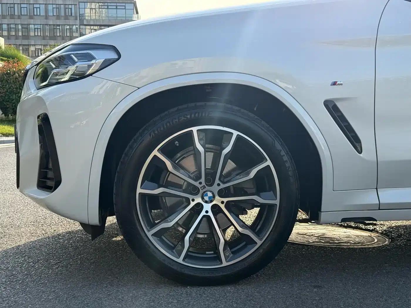 BMW X3 2022 xDrive30i Leading Edition M Sport Package — миниатюра 5