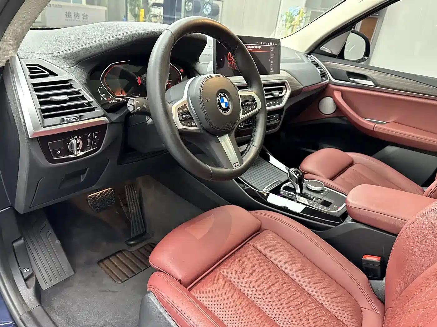 BMW X3 2022 xDrive30i Leading Edition M Sport Package — миниатюра 12