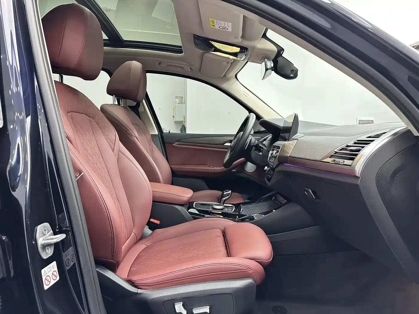 BMW X3 2022 xDrive30i Leading Edition M Sport Package — миниатюра 13
