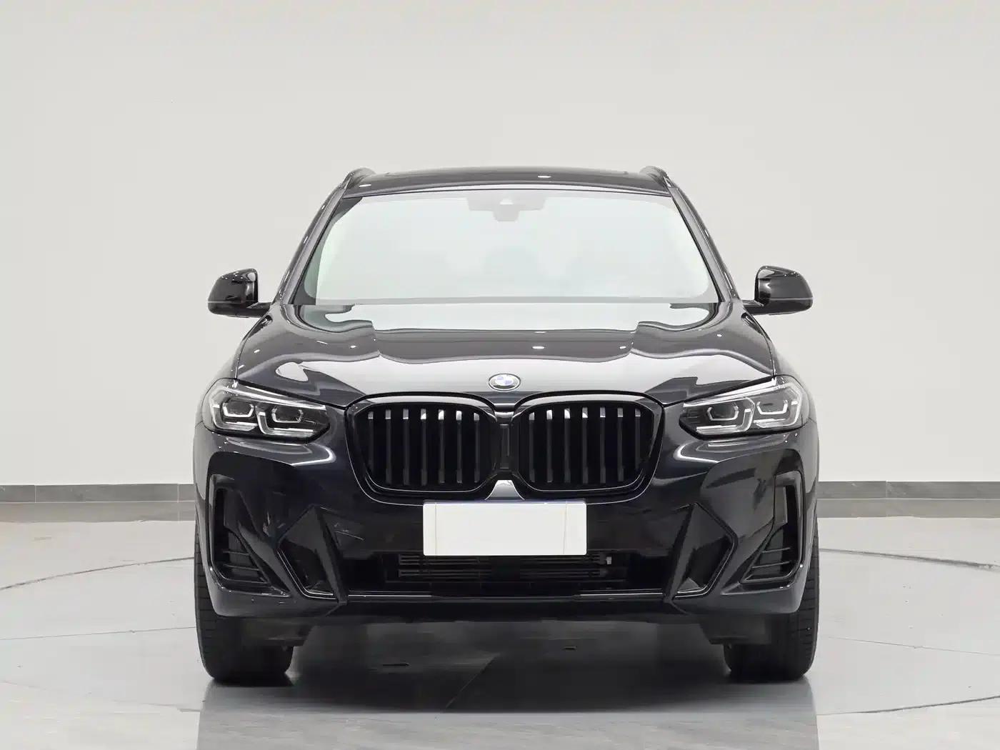 BMW X3 2022 xDrive30i Leading Edition M Sport Package — миниатюра 3