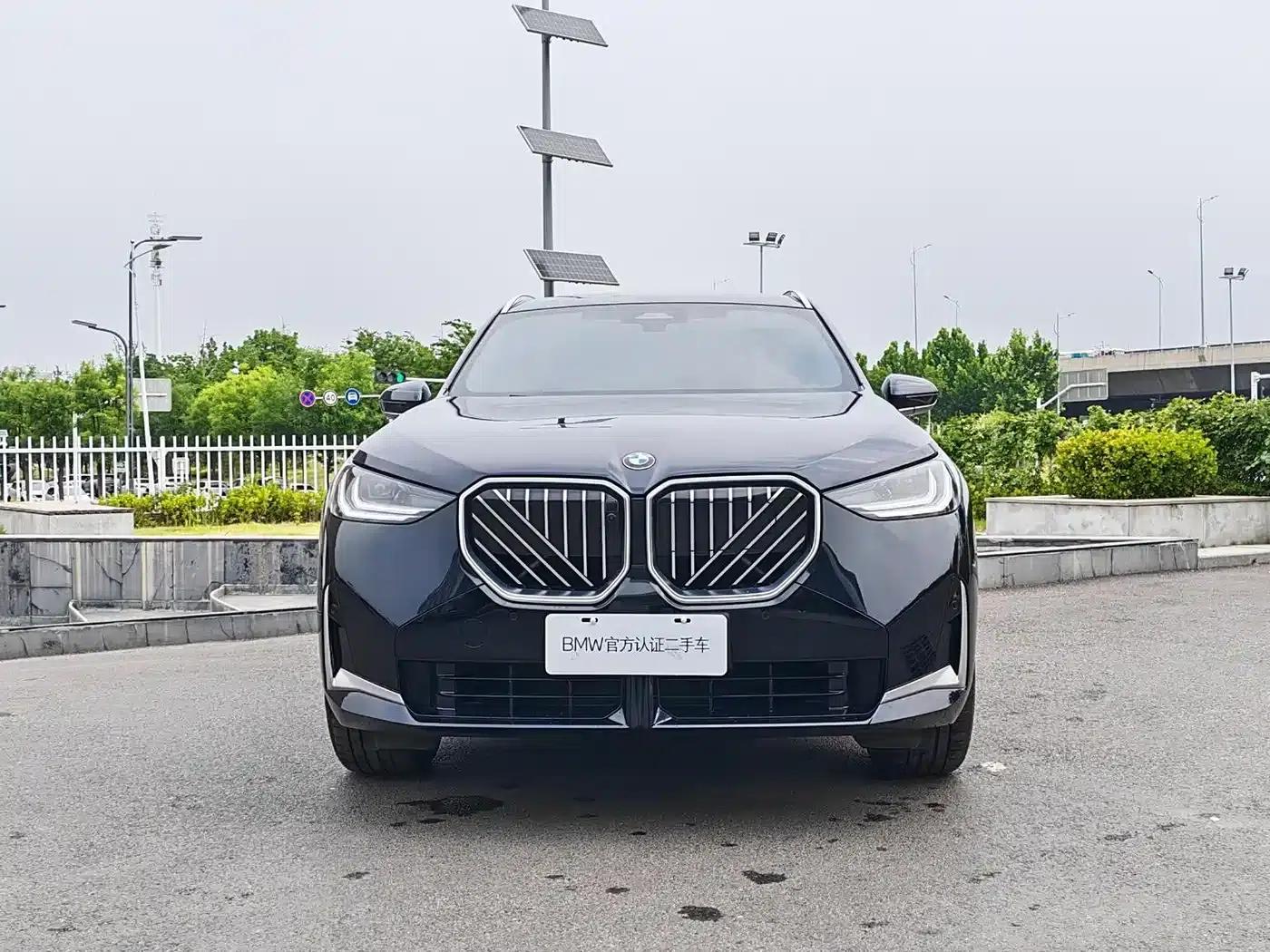 BMW X3 2025 xDrive30L Leading Edition M Sport Package — миниатюра 2
