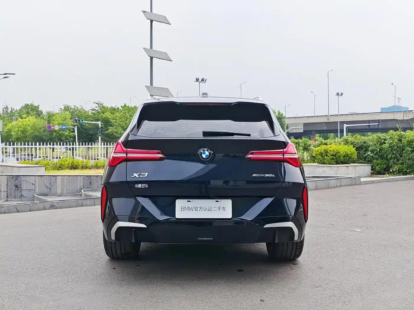 BMW X3 2025 xDrive30L Leading Edition M Sport Package — миниатюра 5