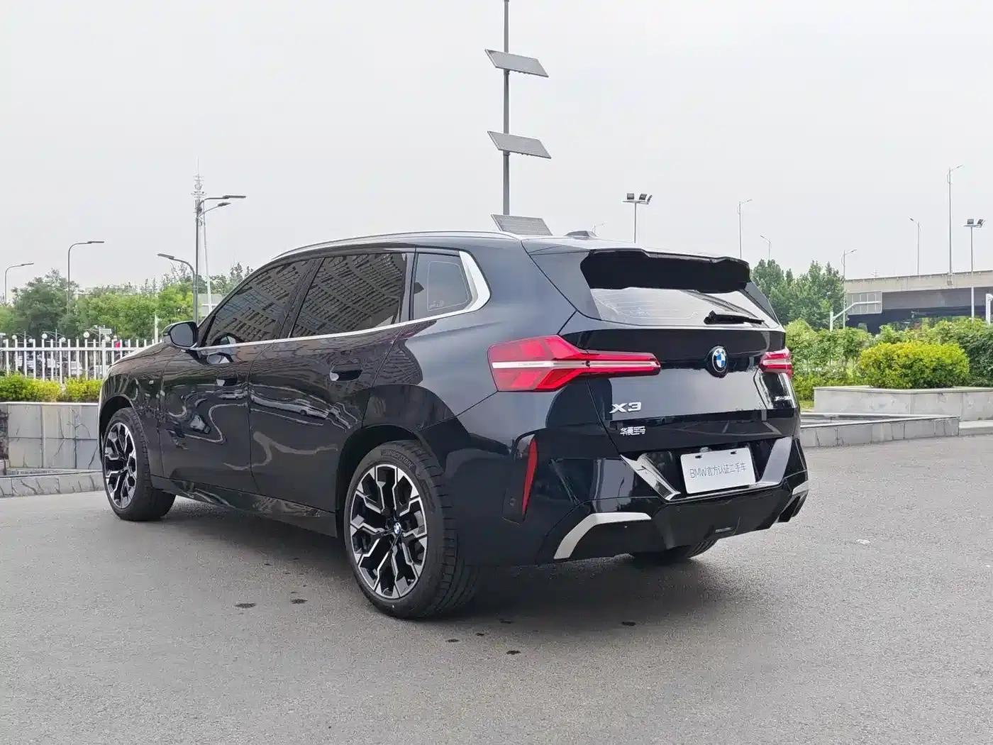 BMW X3 2025 xDrive30L Leading Edition M Sport Package — миниатюра 6
