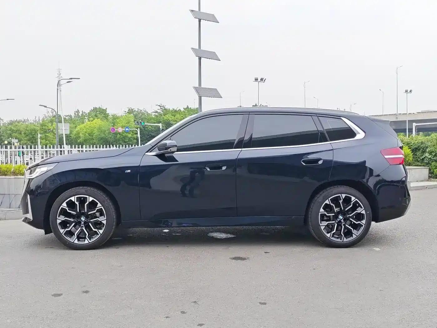 BMW X3 2025 xDrive30L Leading Edition M Sport Package — миниатюра 8