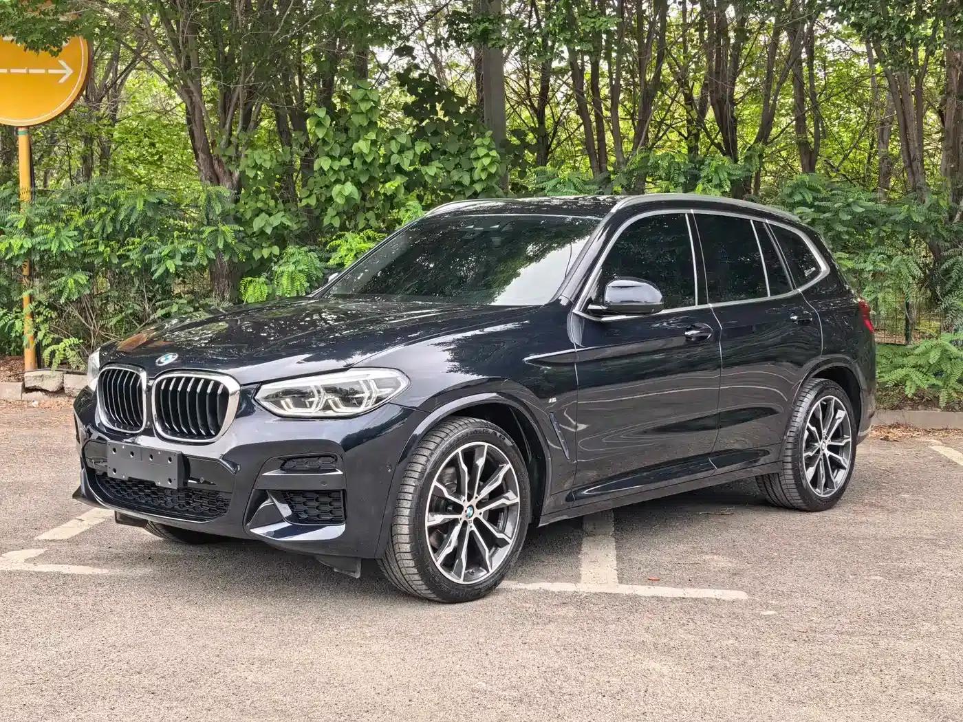 BMW X3 2021 Facelift xDrive30i Leading M Sport Package — миниатюра 1