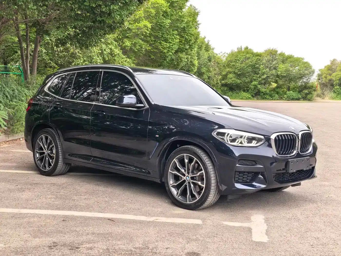 BMW X3 2021 Facelift xDrive30i Leading M Sport Package — миниатюра 3