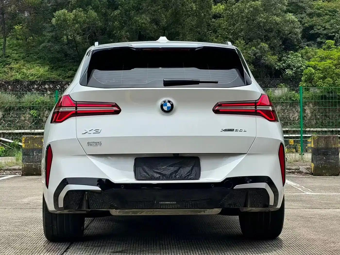 BMW X3 2025 xDrive30L Leading Edition M Sport Package — миниатюра 5