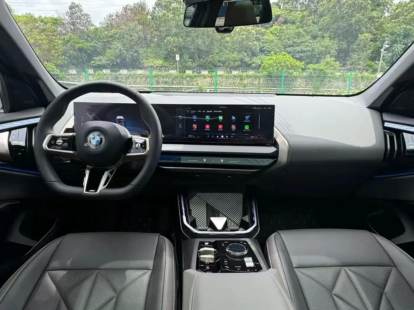 BMW X3 2025 xDrive30L Leading Edition M Sport Package — миниатюра 6