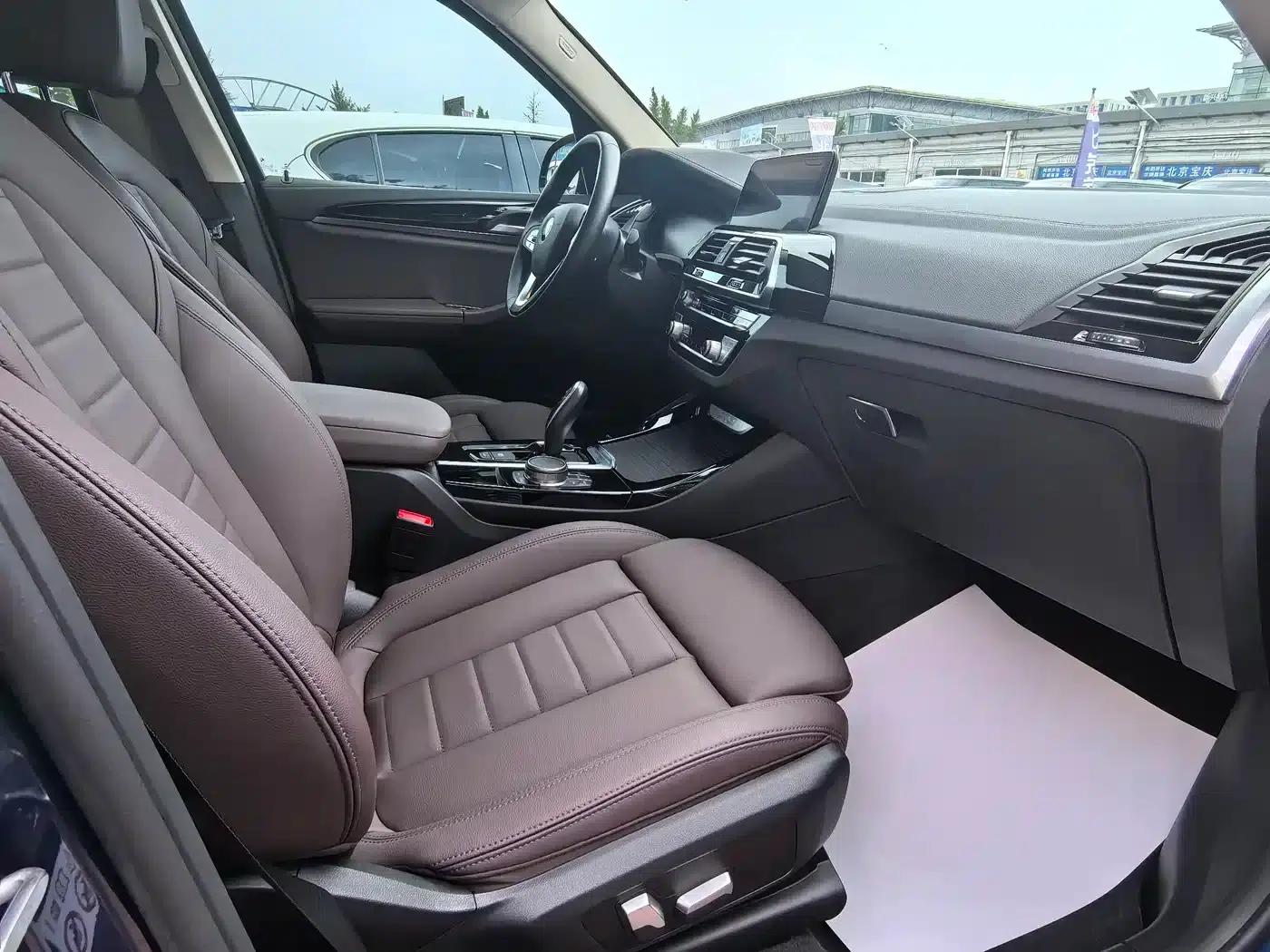 BMW X3 2021 xDrive25i Luxury Package — миниатюра 11