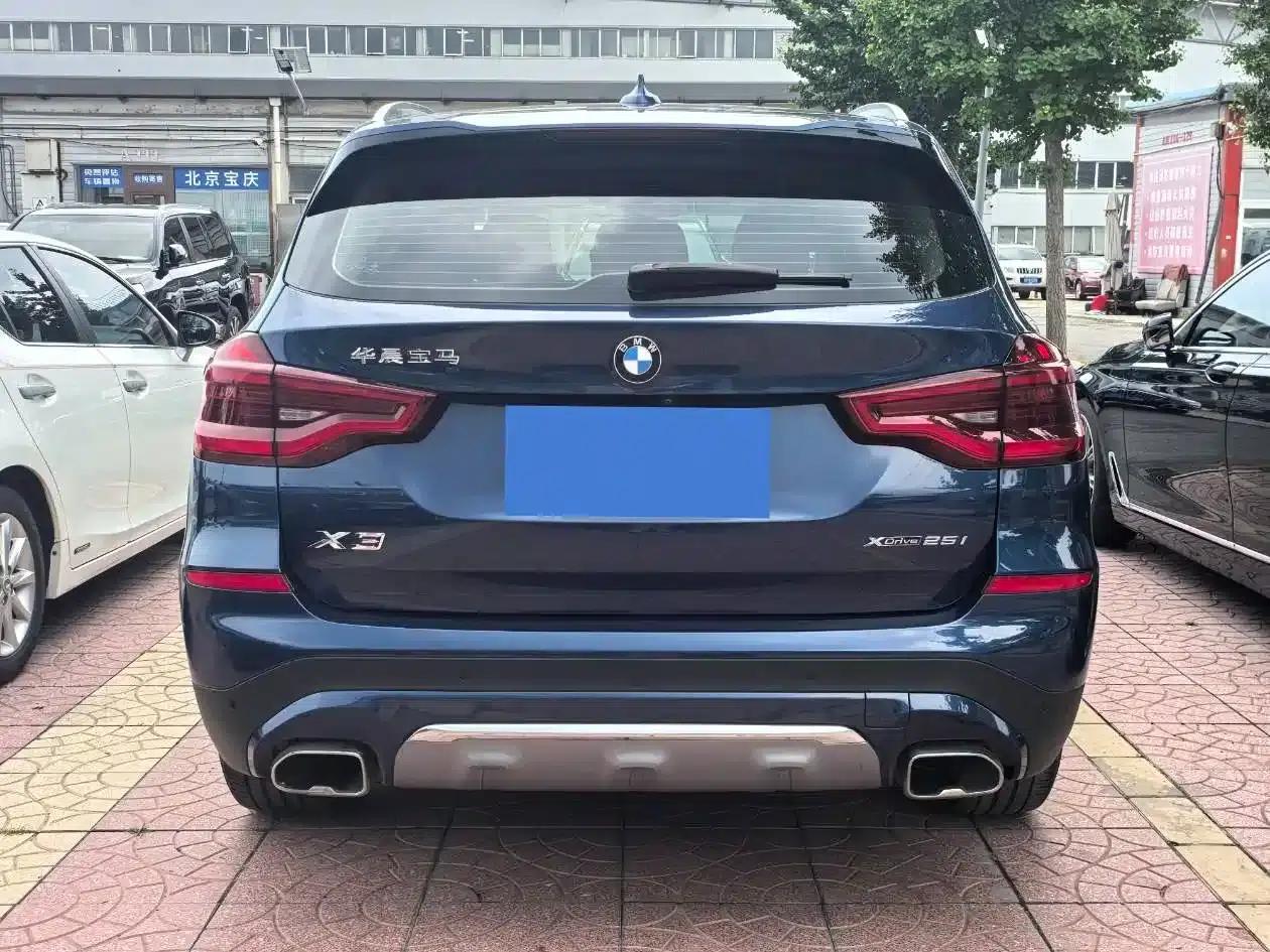 BMW X3 2021 xDrive25i Luxury Package — миниатюра 6