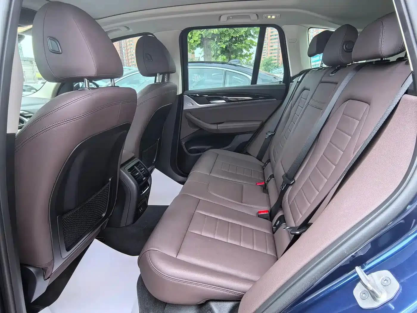BMW X3 2021 xDrive25i Luxury Package — миниатюра 10