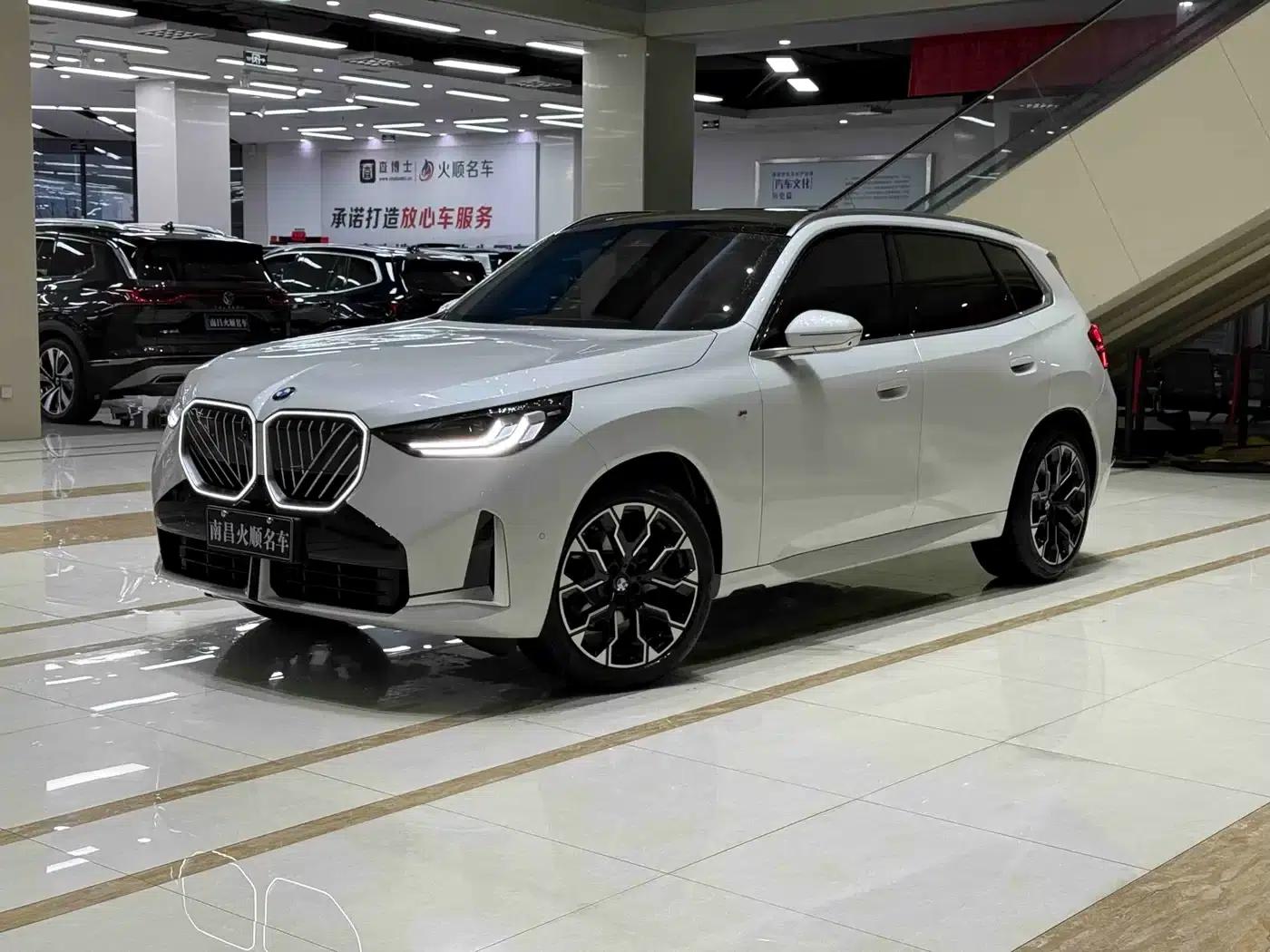 BMW X3 2025 xDrive30L Leading Edition M Sport Package — миниатюра 1