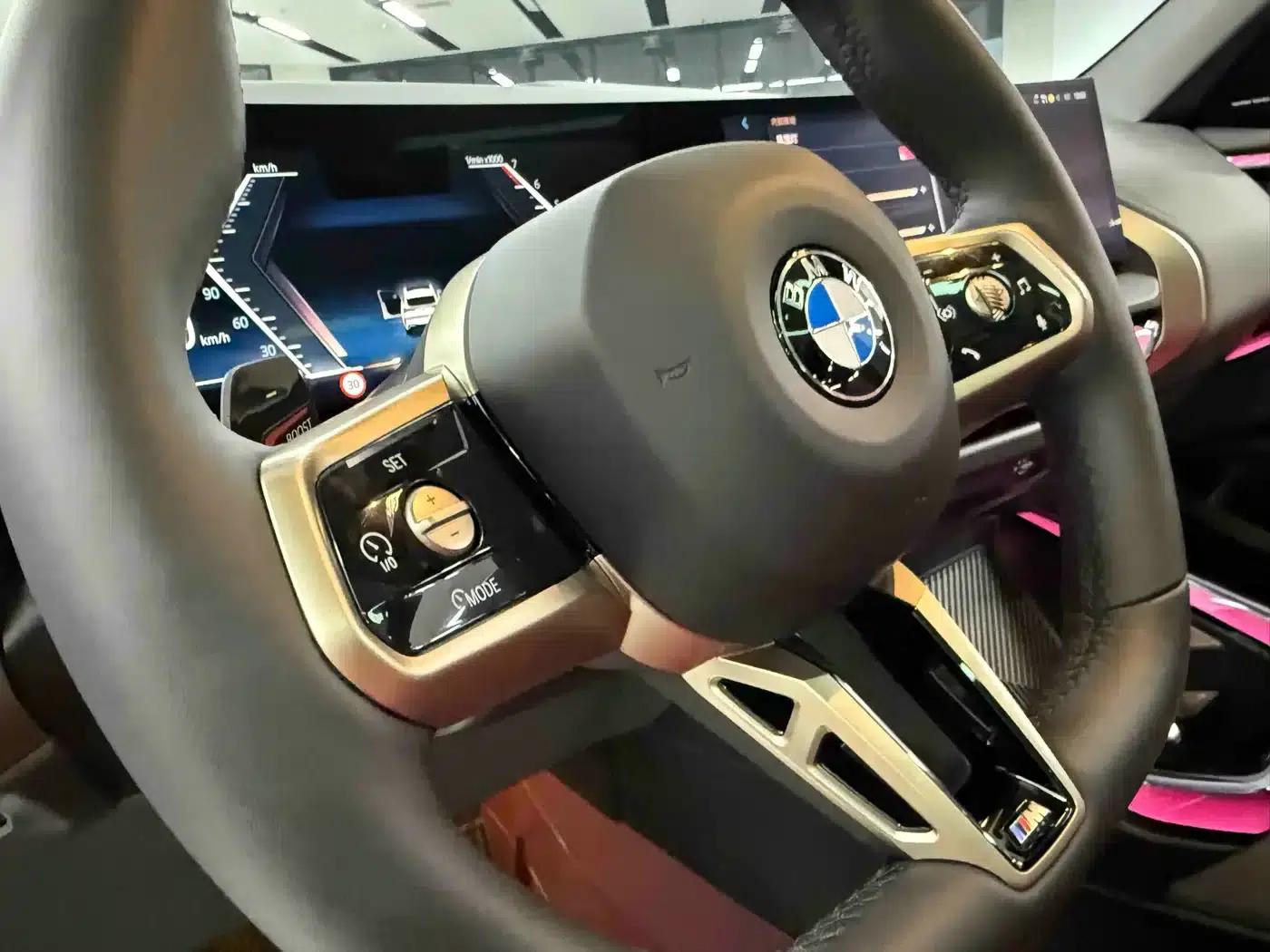 BMW X3 2025 xDrive30L Leading Edition M Sport Package — миниатюра 13