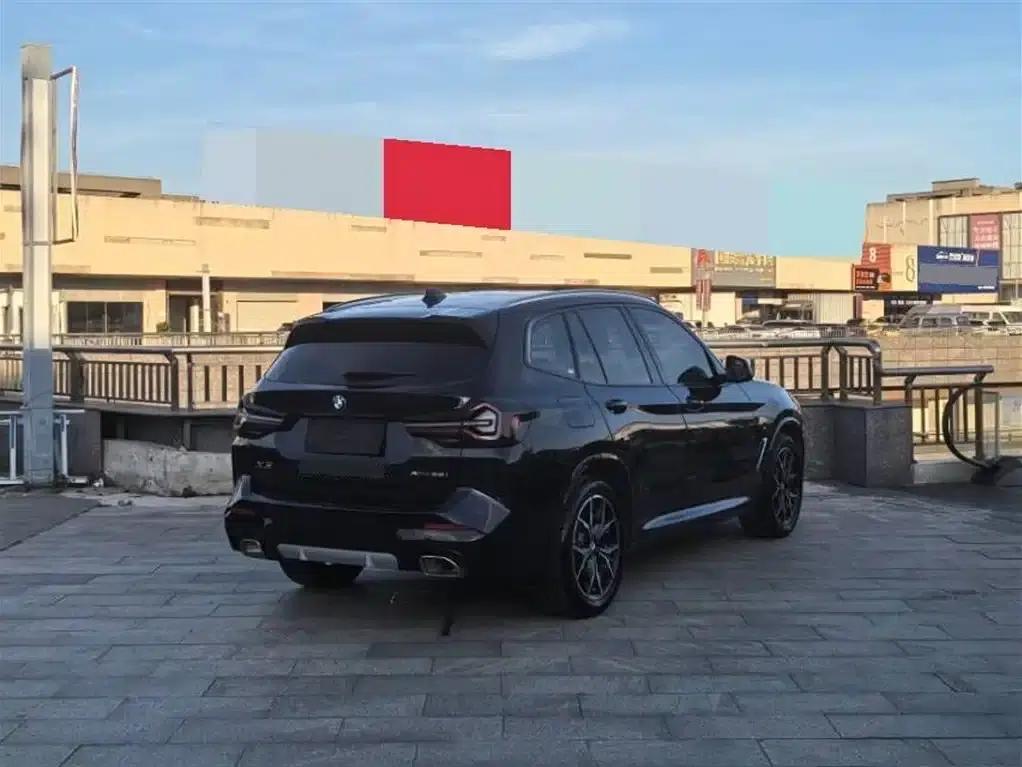 2022 BMW X3 xDrive25i M Sport Package — миниатюра 3