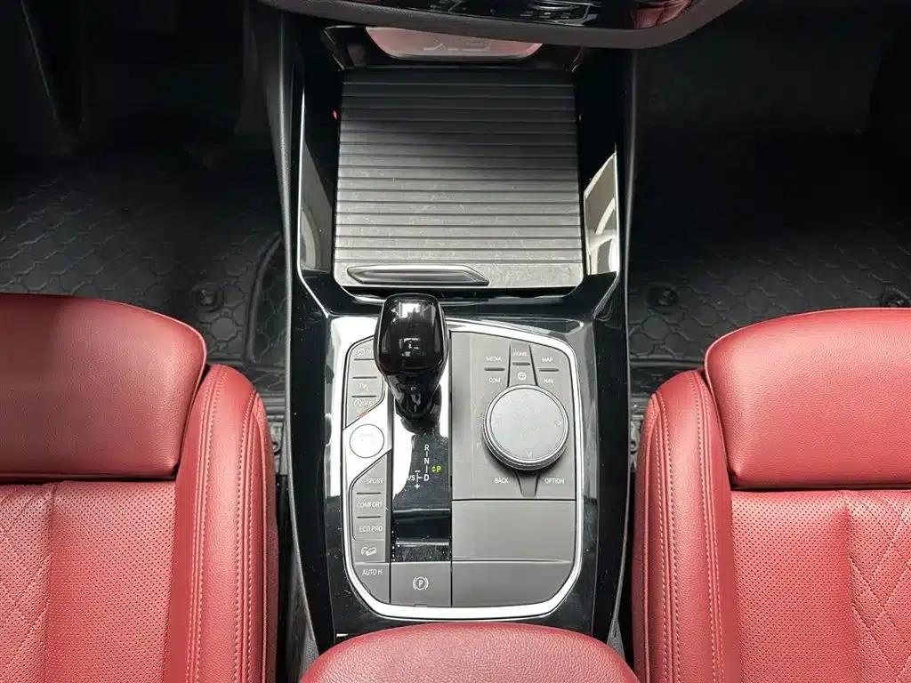 2022 BMW X3 xDrive25i M Sport Package — миниатюра 15